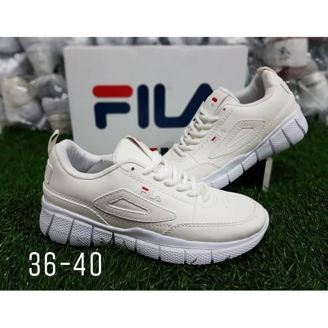 sepatu fila running