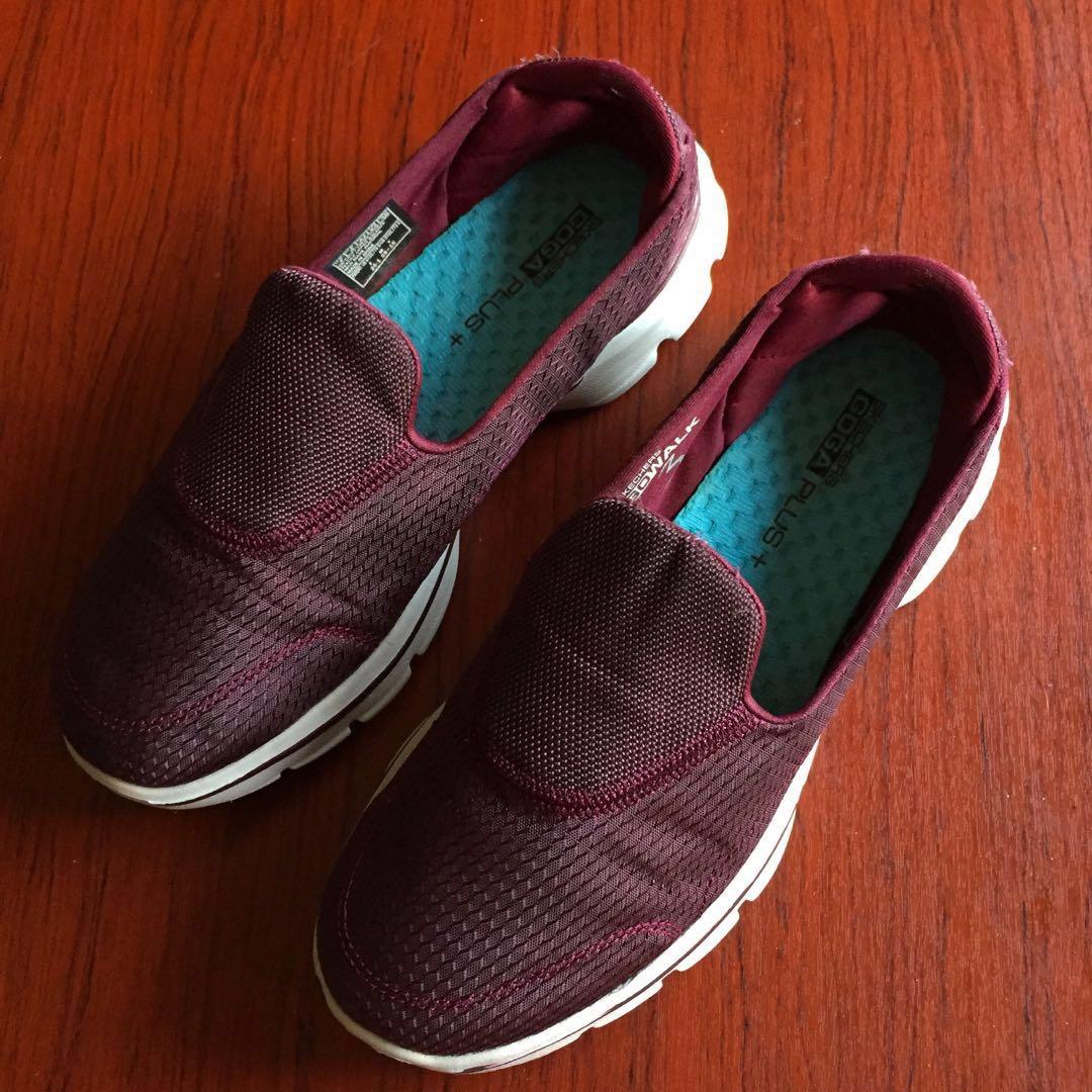 Goga plus skechers sales