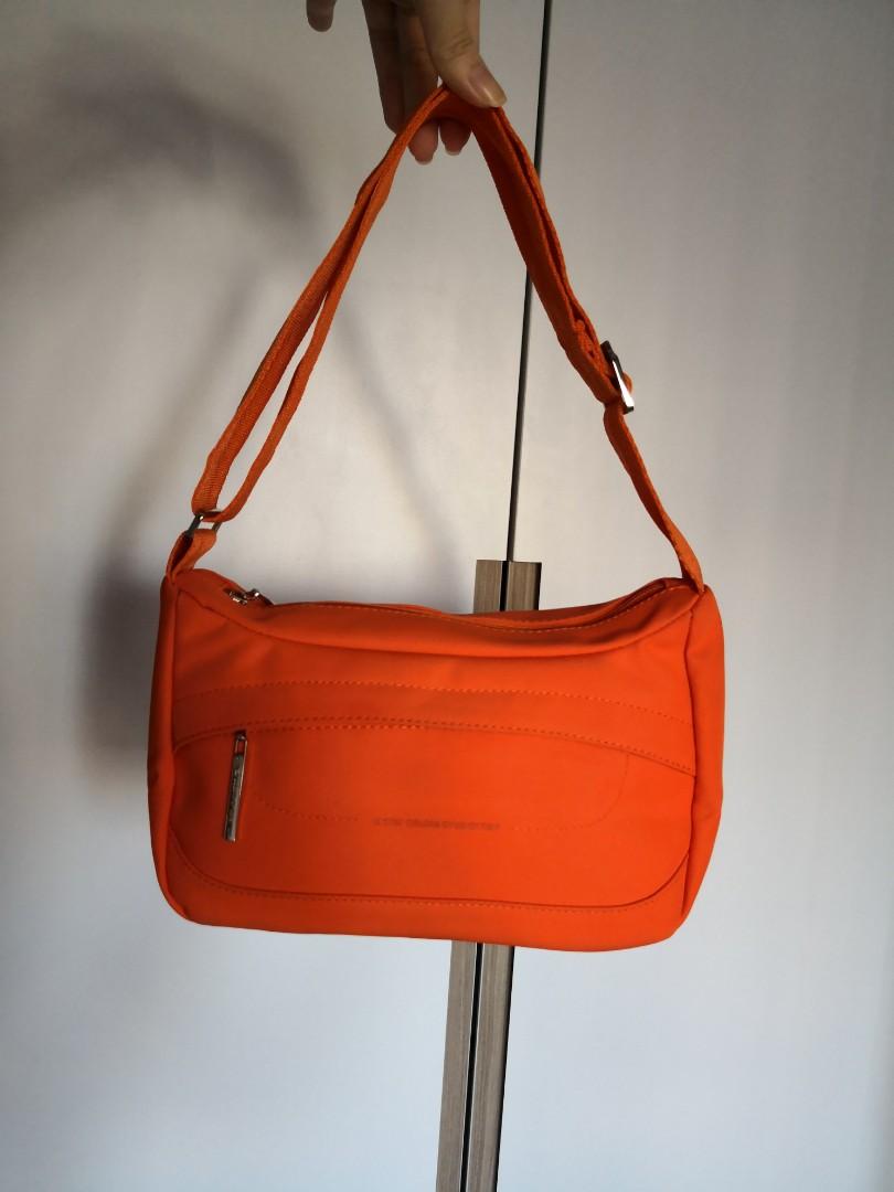United colors of benetton bags price clearance