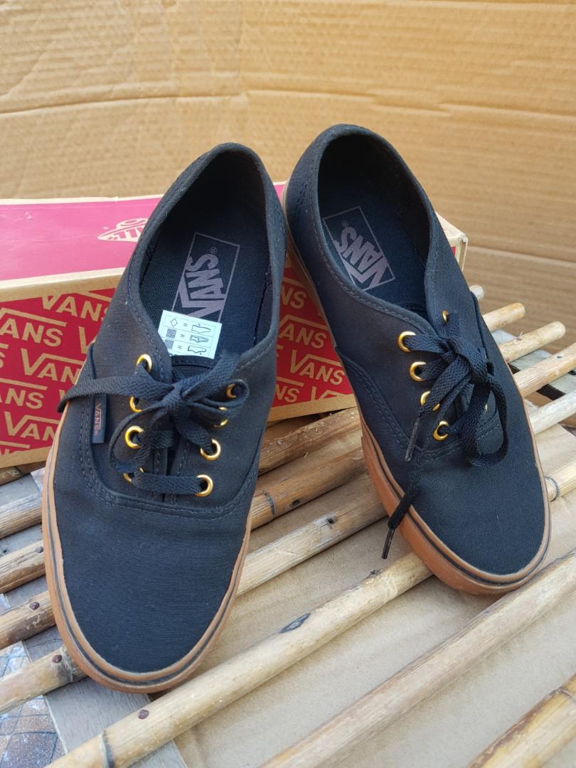 Vans Authentic Black Gum Gold 2024 www.favors