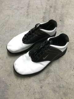Kasut Golf Shoes Nike UK8.5