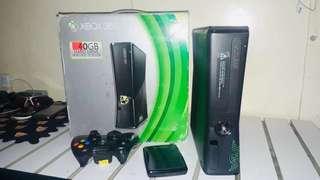 Rush!! For sale XBOX 360 + FREE 32 games