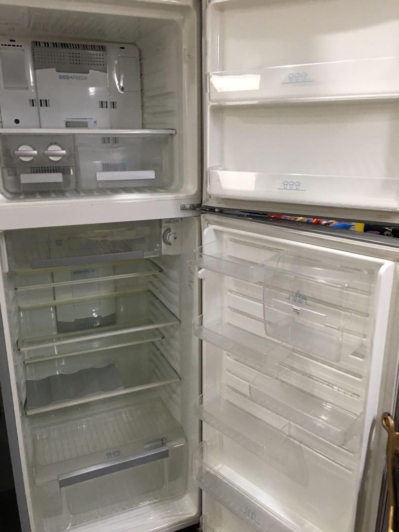 2nd Hand 11 cu. ft. Electrolux Fridge, TV & Home Appliances, Kitchen