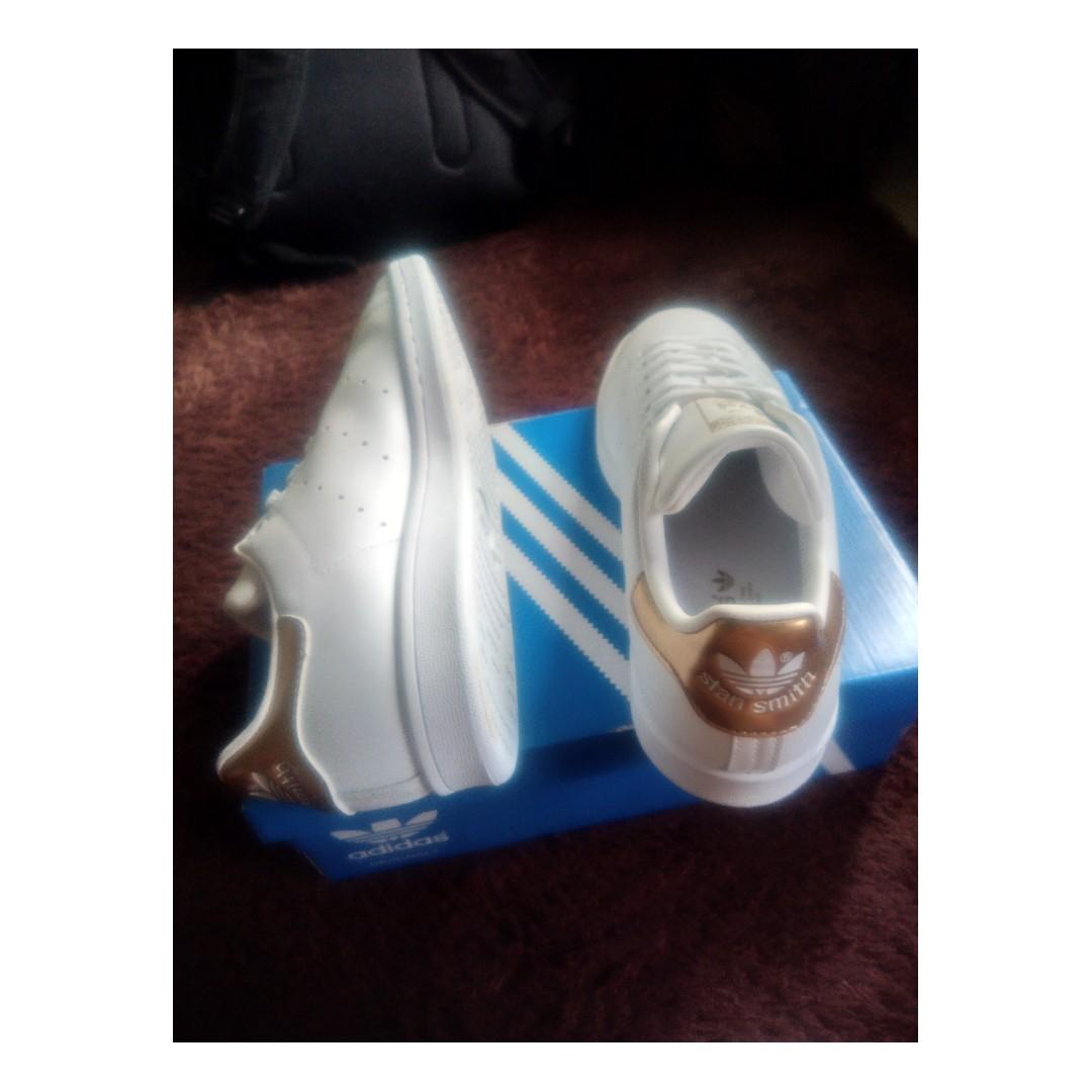 adidas Stansmith White Heel Patch Gold Article BB5155