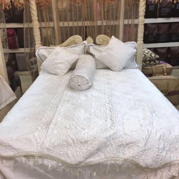 Cadar Pengantin Jakel Queen Home Furniture Home Decor On Carousell