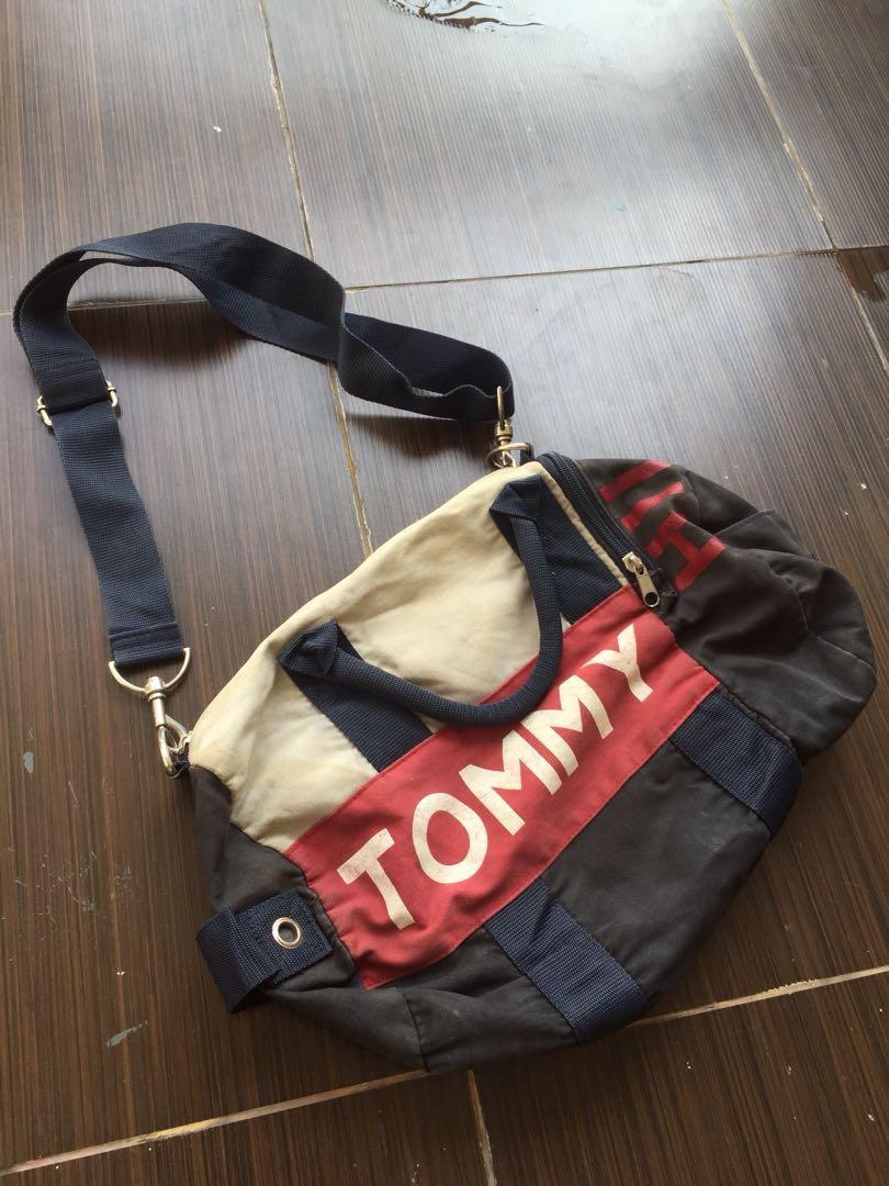 Harga beg store tommy hilfiger