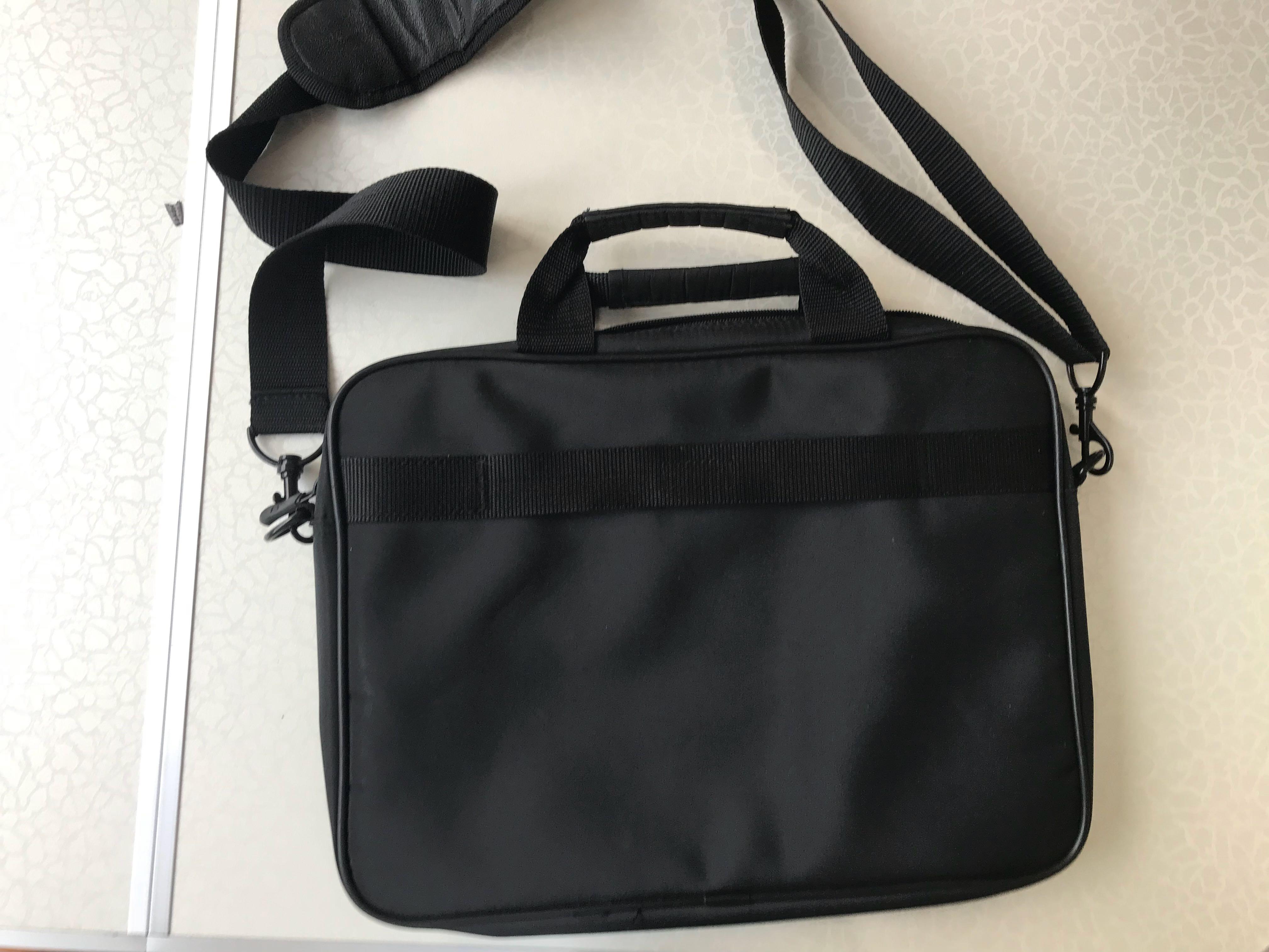 Fujitsu Laptop Bag, Women's Fashion, Bags & Wallets, Tote Bags on Carousell