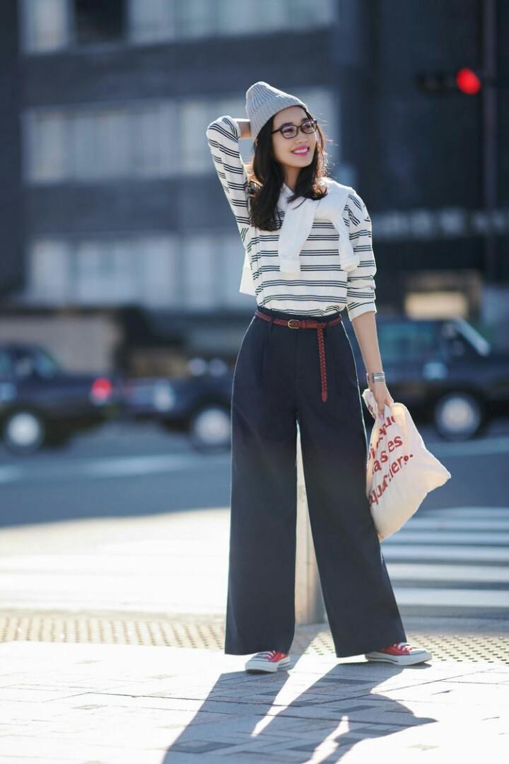 GU UNIQLO High Waist Wide Leg Pants 