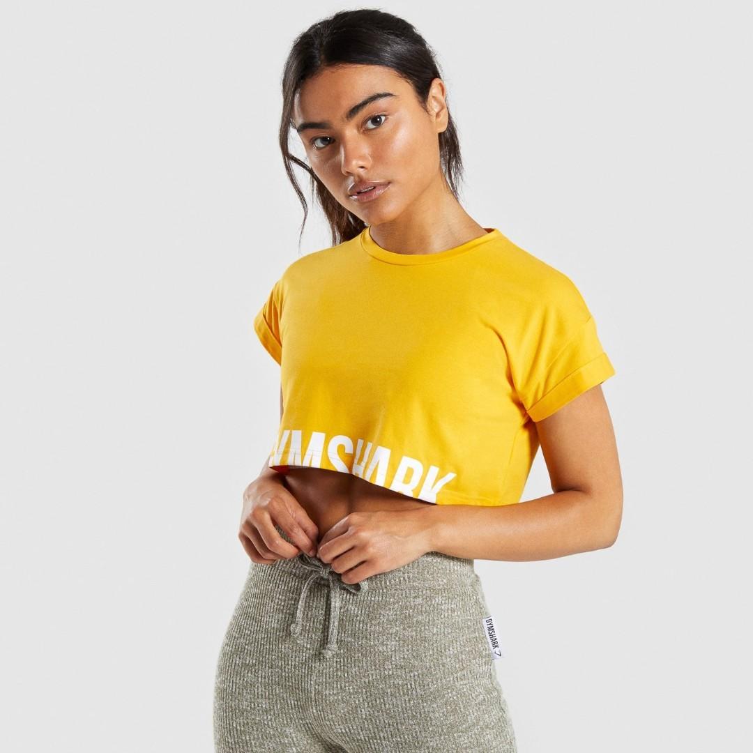 GYMSHARK FRACTION CROP TOP IN CITRUS YELLOW/WHITE, Women's Fashion, Dresses  & Sets, Sets or Coordinates on Carousell