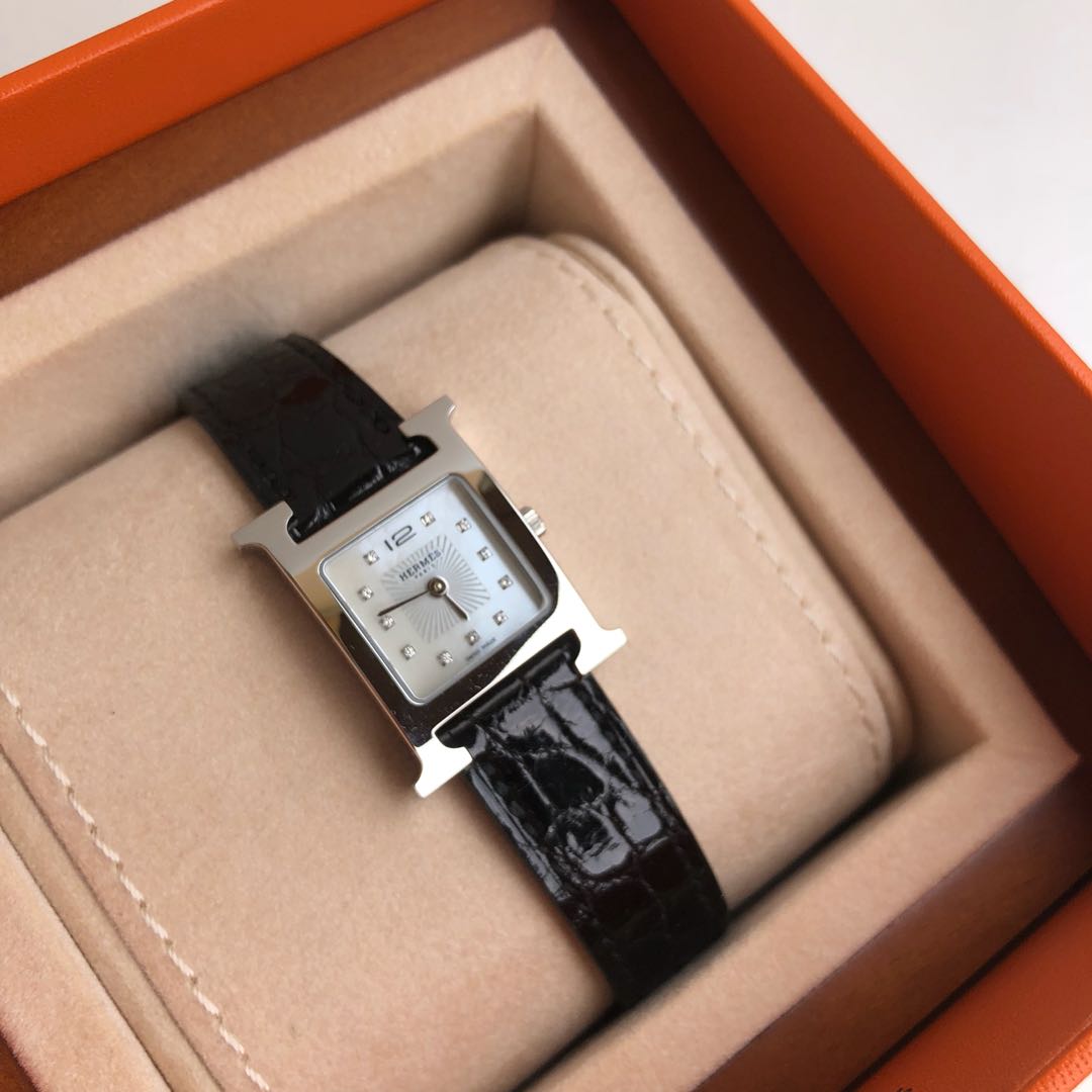 $4475 NEW HERMES H HEURE MM 21MM Crocodile Gris Pearl 11 Diamond