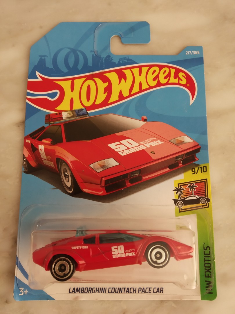 lamborghini countach pace car hot wheels