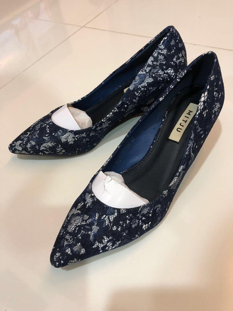ladies shoe 1540127448 fba5fcde progressive