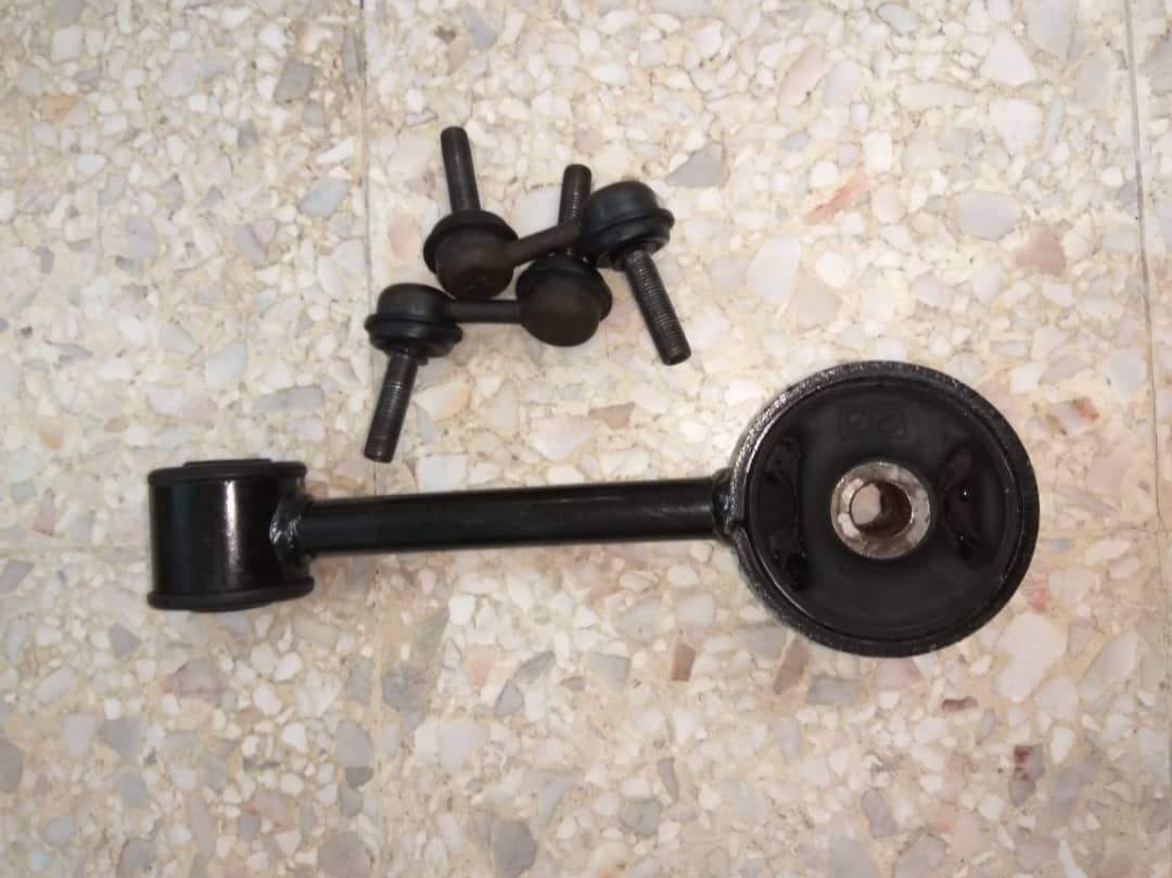 Myvi Gearbox mounting & absorber link, Auto Accessories on Carousell