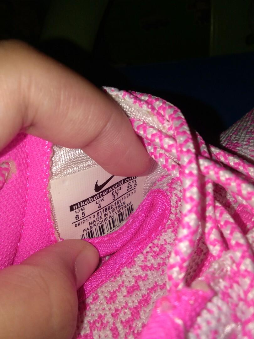 nike rose pink shoes