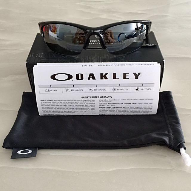 Oakley Half Jacket  (Asia Fit) Black Polarized Sunglasses, Men's  Fashion, Activewear on Carousell