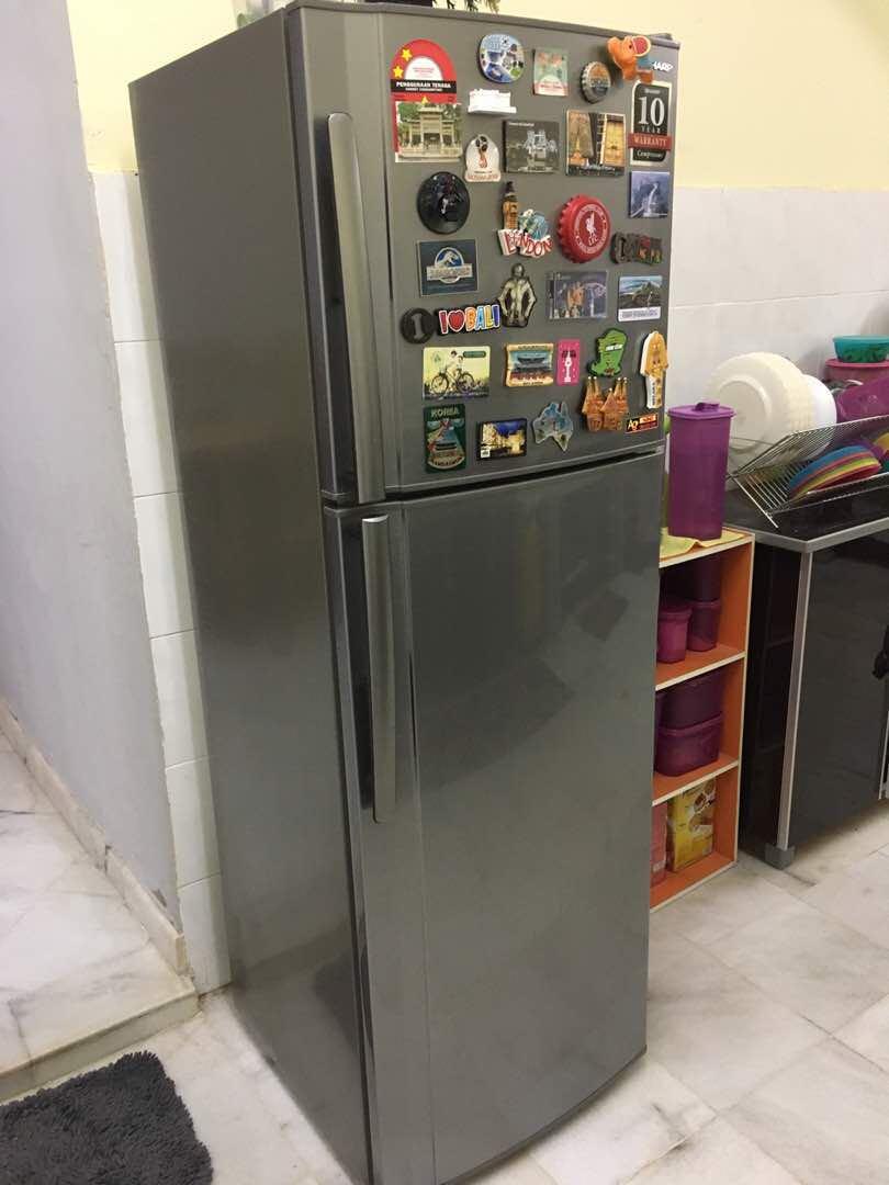 Peti Ais 320liter Kitchen Appliances On Carousell