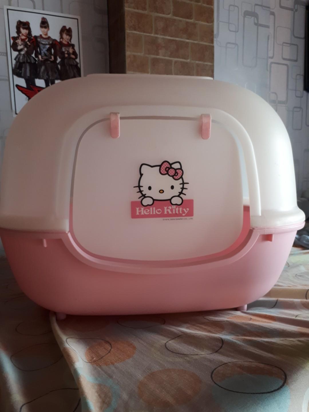 Hello kitty litter box on sale