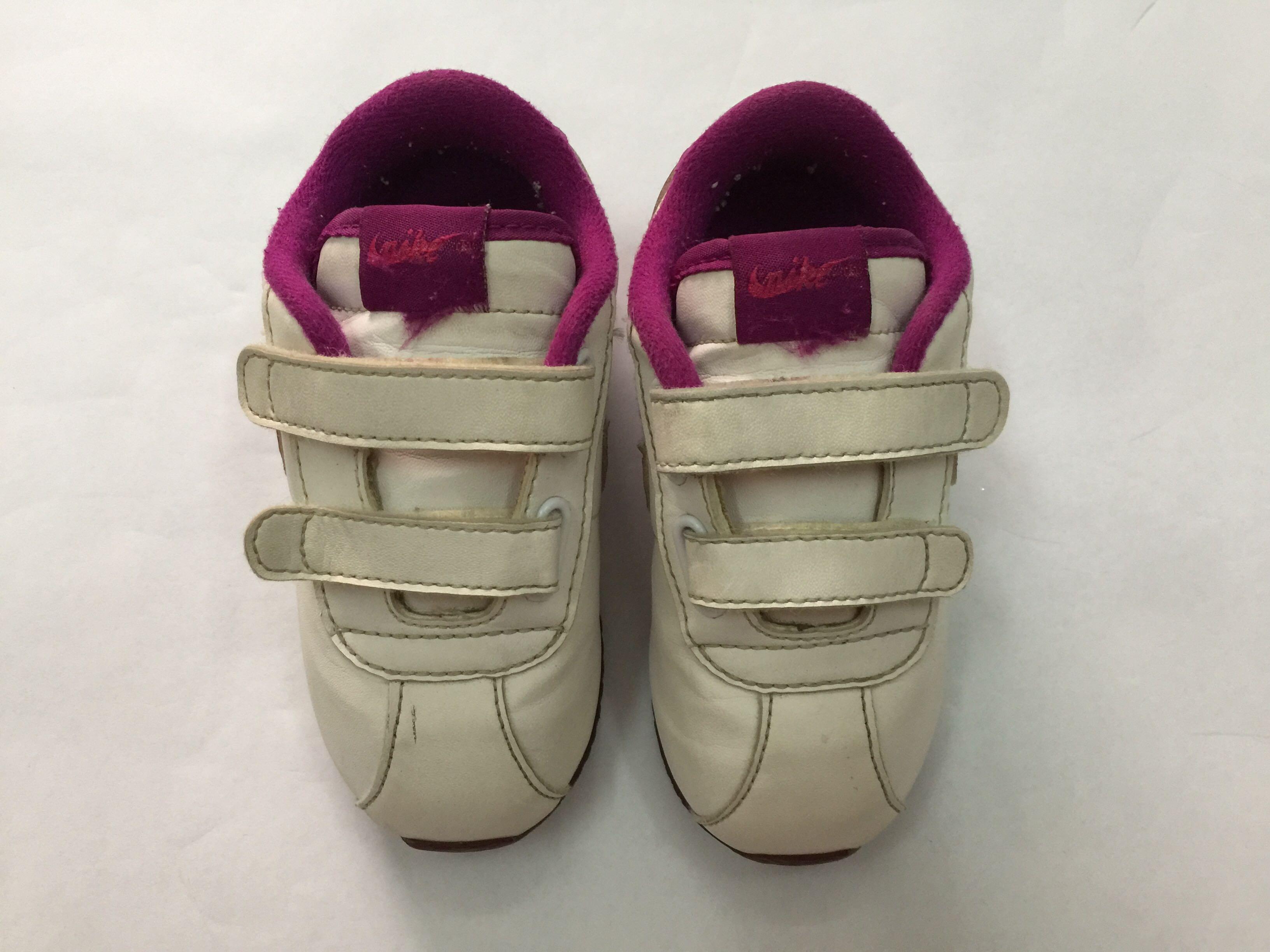 baby girl nike shoes size 1