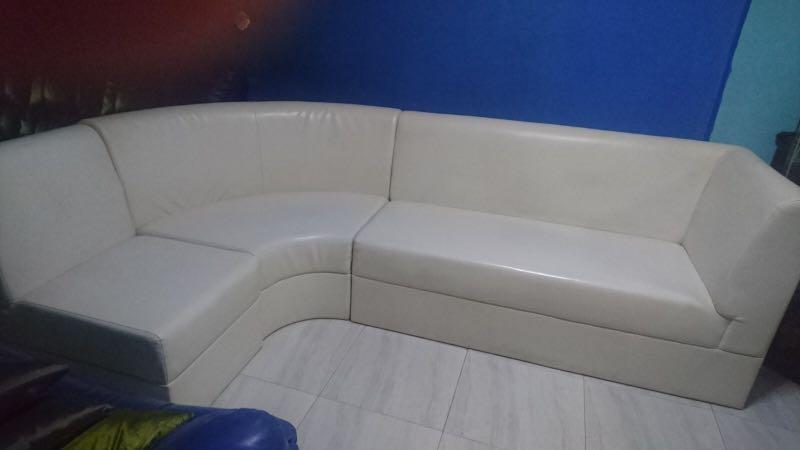Sofa (Category: Sofas) located in Singapore. Submitted by rani2414 (Listing ID 195867816, Image 3). Description: Negotiable .