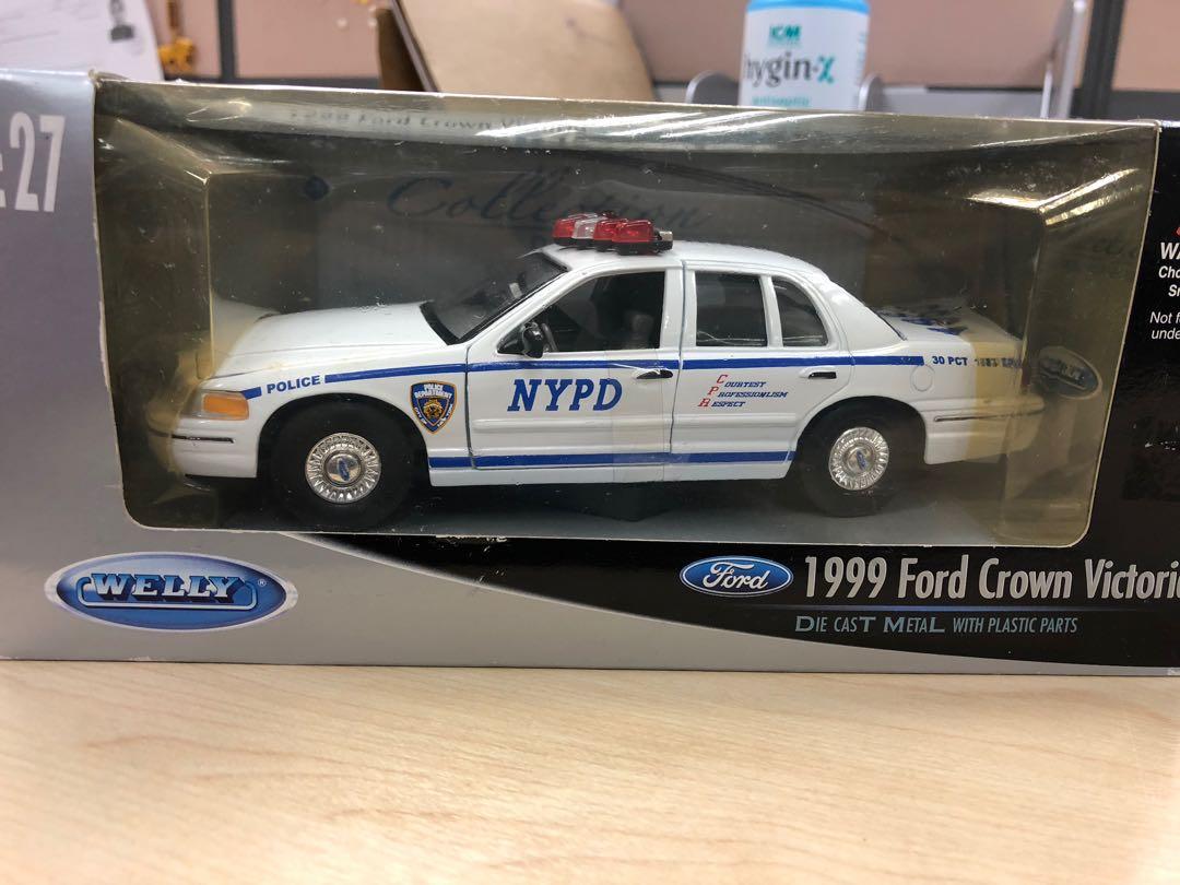 welly ford crown victoria