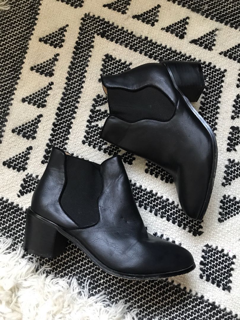 Zalora Black Chelsea Boots Size EUR 40 Women s Fashion Footwear