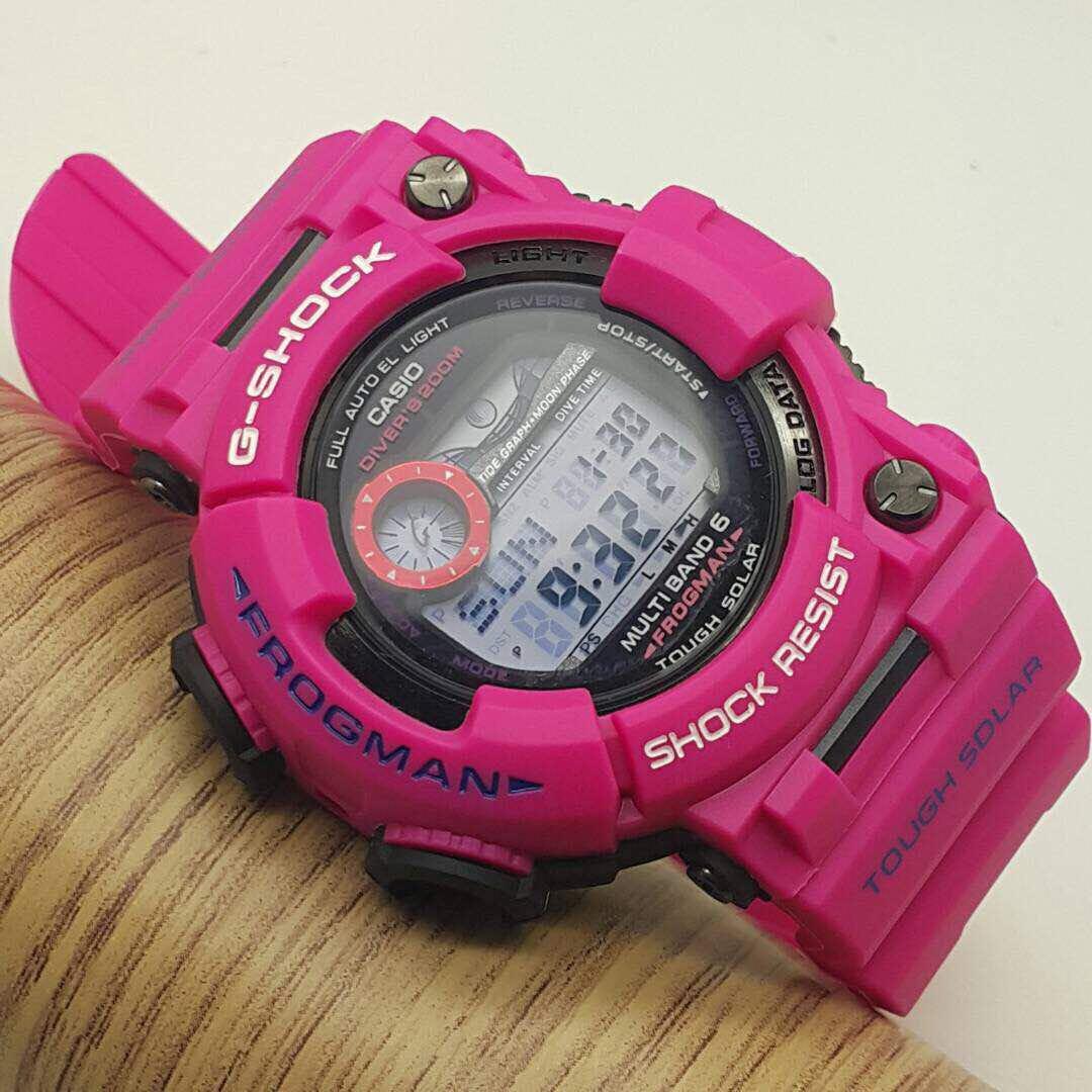Frogman pink store