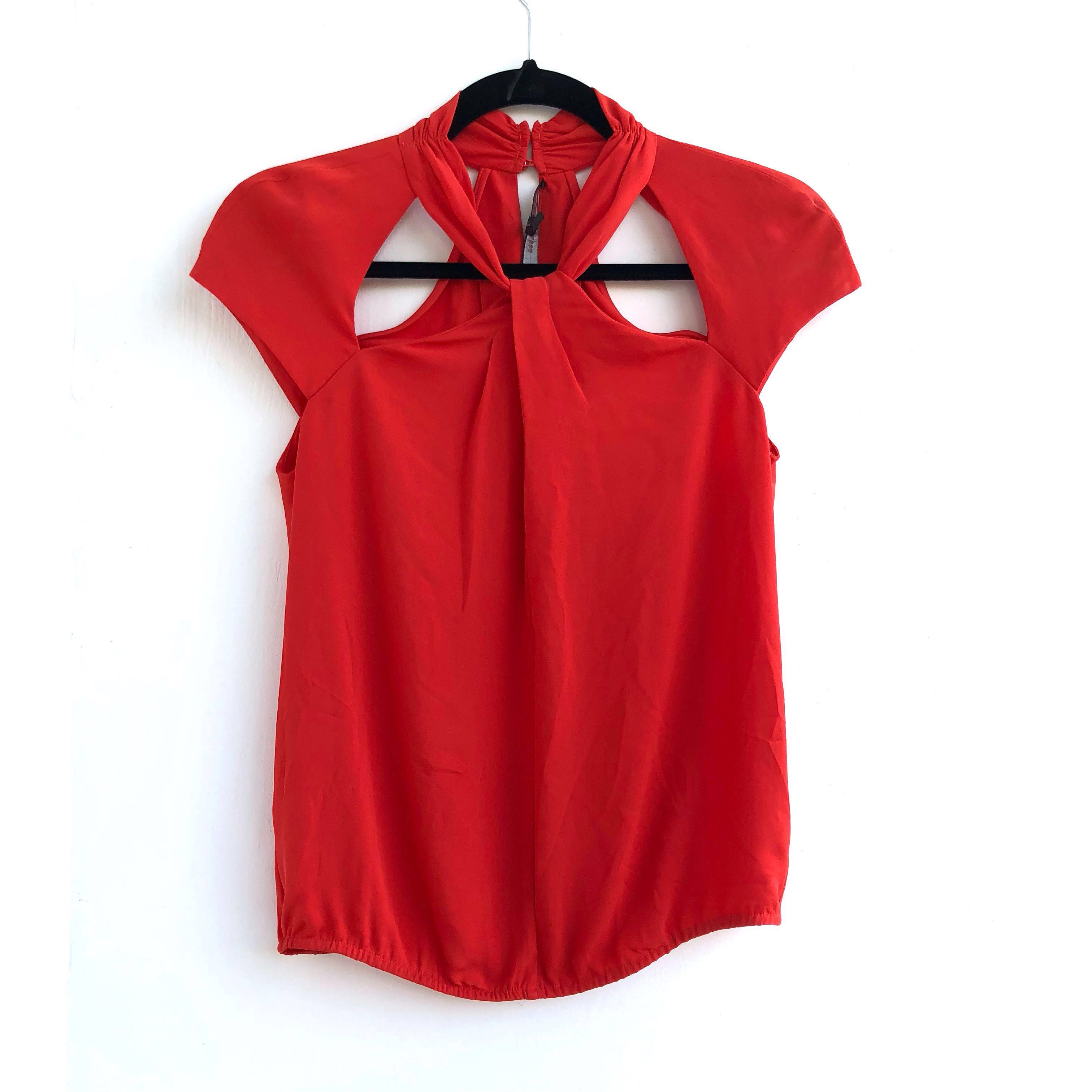 bcbg red top