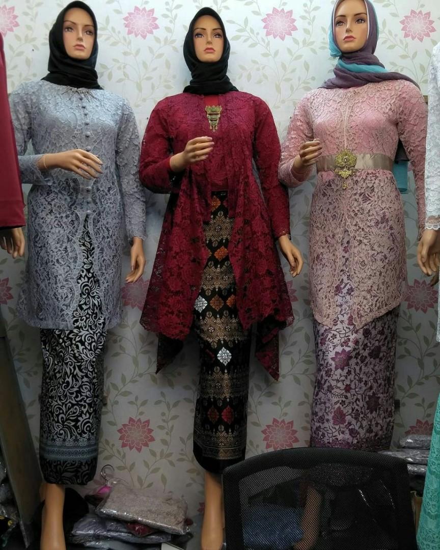 20+ Koleski Terbaru Design Baju Kebaya Labuh Lace