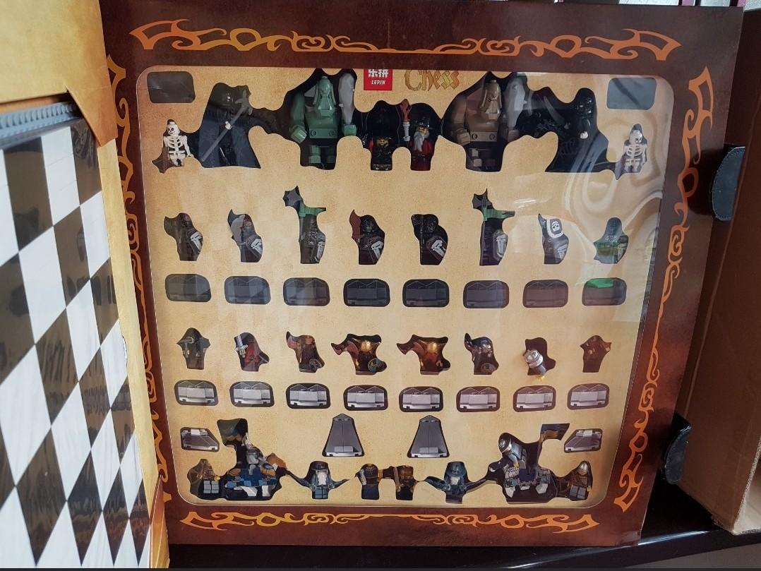 Lepin 16019 Castle Kingdom Battle Chess NOT Lego 852293 NEW