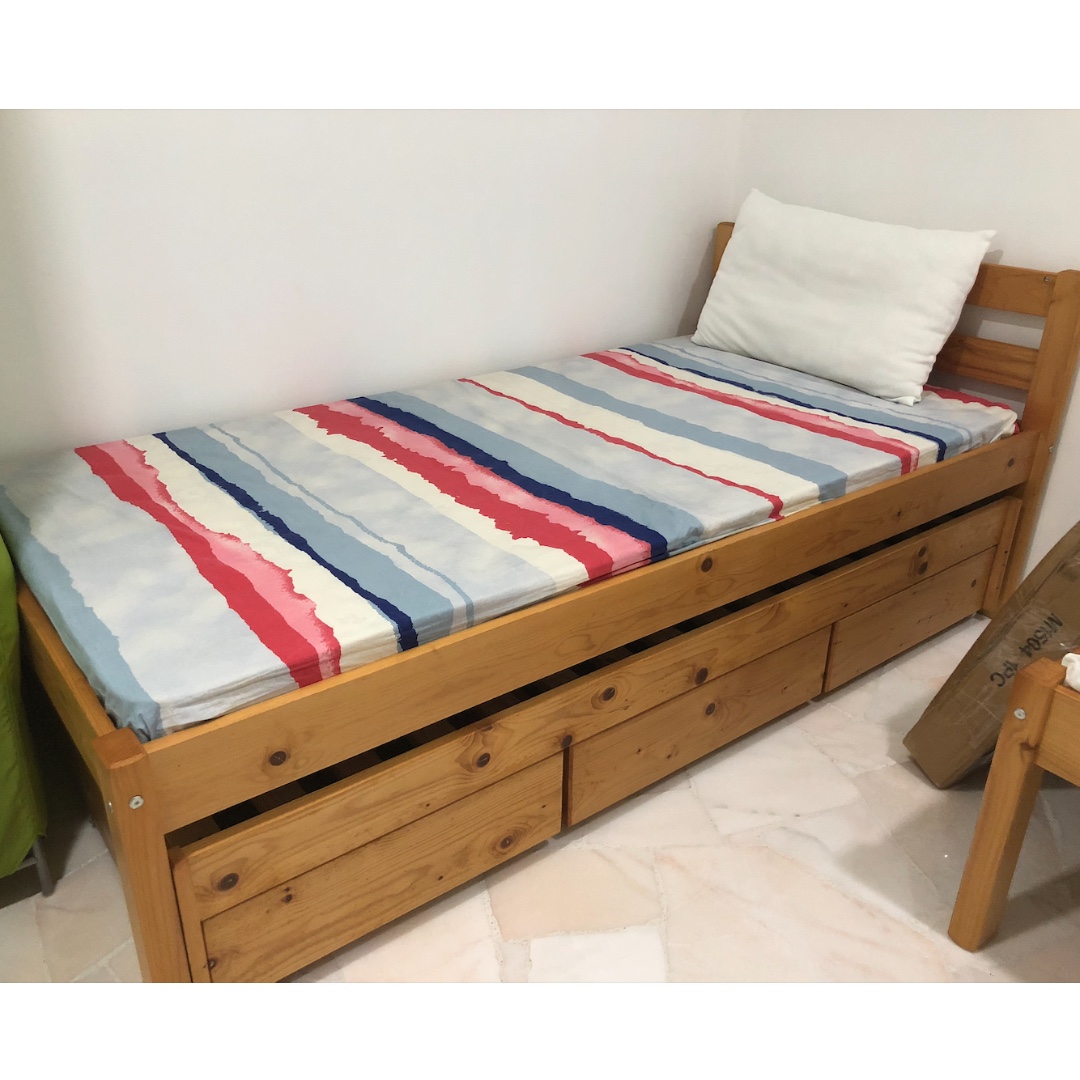 Seahorse bed hot sale frame