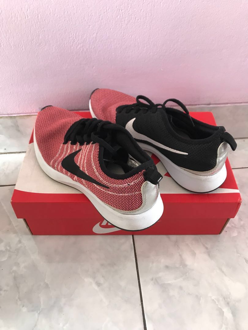 dual tone racer nike