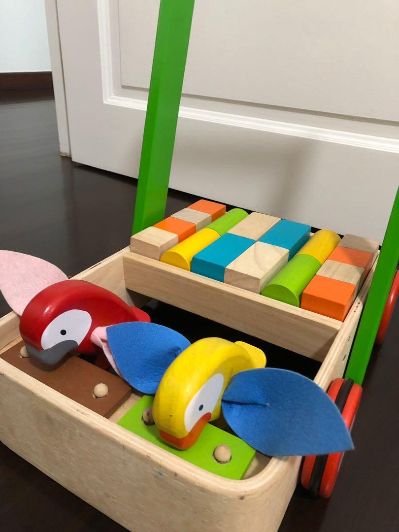 plan toys bird walker