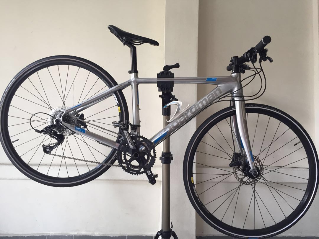 Price reduced Fast responsive Boardman Team Hybrid bicycle