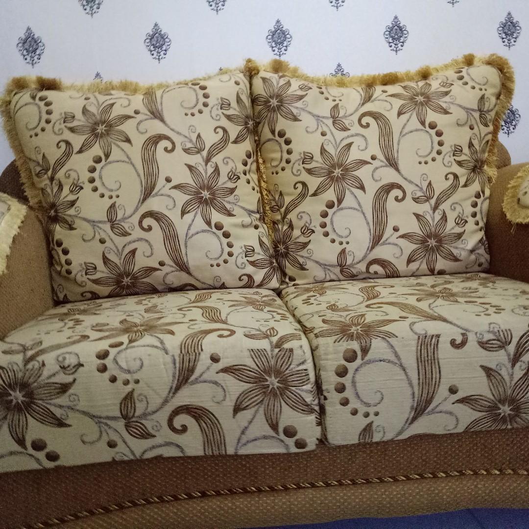 Sofa Chandra Karya Terbaru Perabotan Rumah Di Carousell