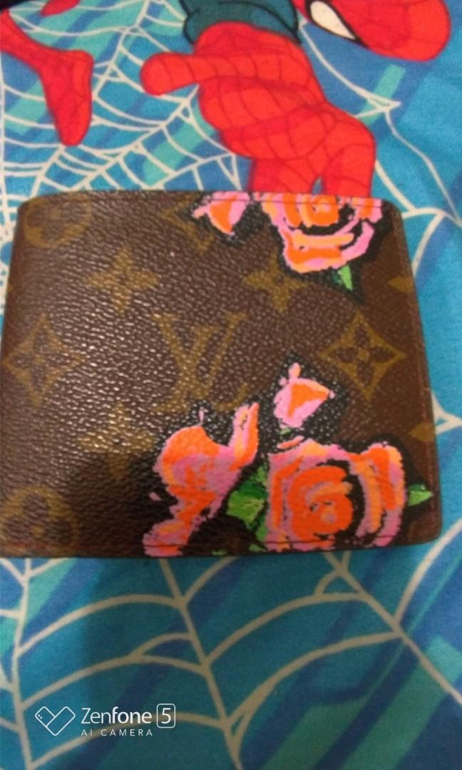 Vintage LV wallet (never used) (Category: Luxury Bags & Wallets) located in Mandaluyong City. Submitted by kris3000 (Listing ID 196030422, Image 2). Description: Vintage LV wallet which has never been used. Bought in London more than 10 years ago..