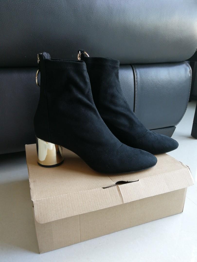 zara black suede boots