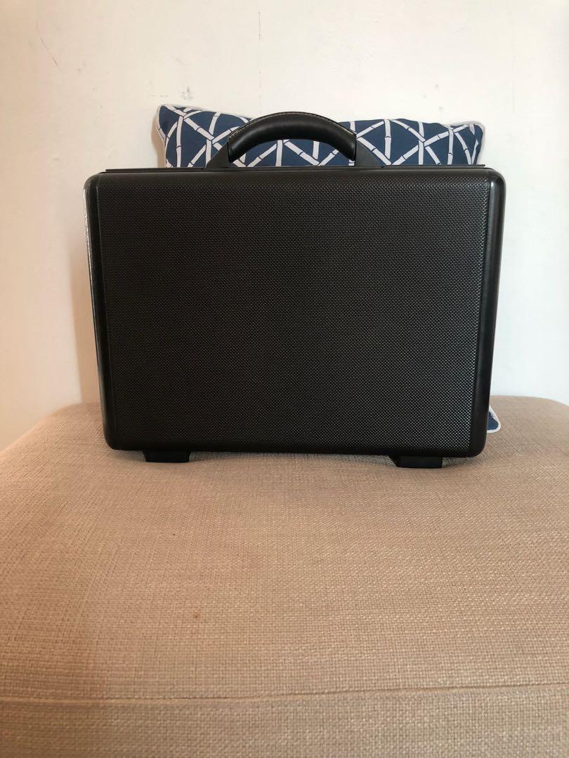 american tourister briefcase bag