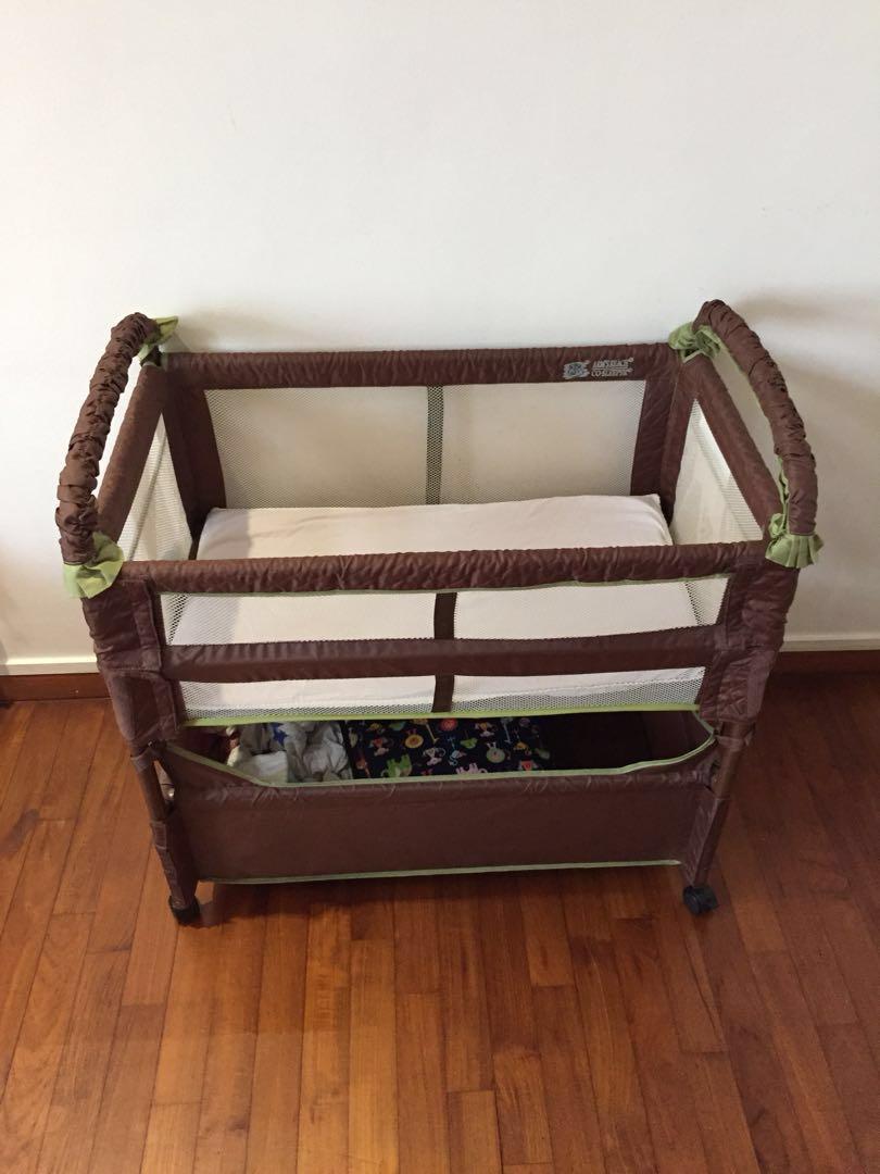 Arms Reach Co Sleeper Clear Vue Baby Cot Babies Kids Baby Nursery Kids Furniture Cots Cribs on Carousell