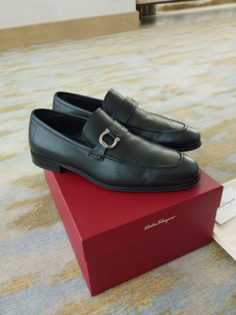 Ferragamo deals formal shoes