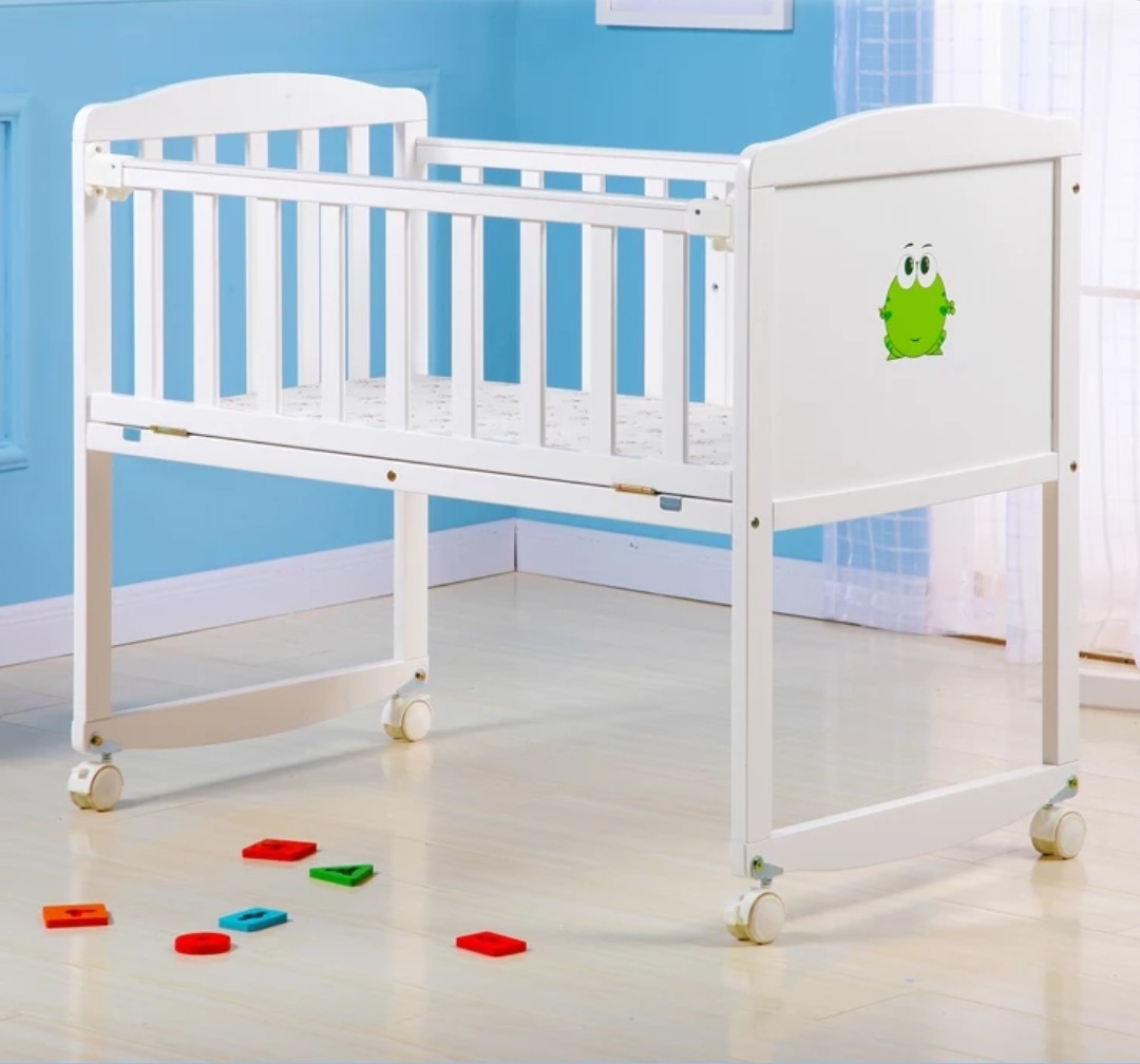 Baby cot, Babies & Kids, Baby Nursery & Kids Furniture, Cots & Cribs on ...