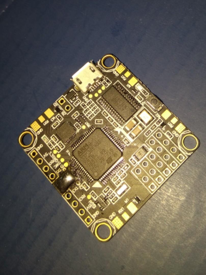 Betaflight F4 Flight Controller Builtin OSD BEC PDB and Current Sensor