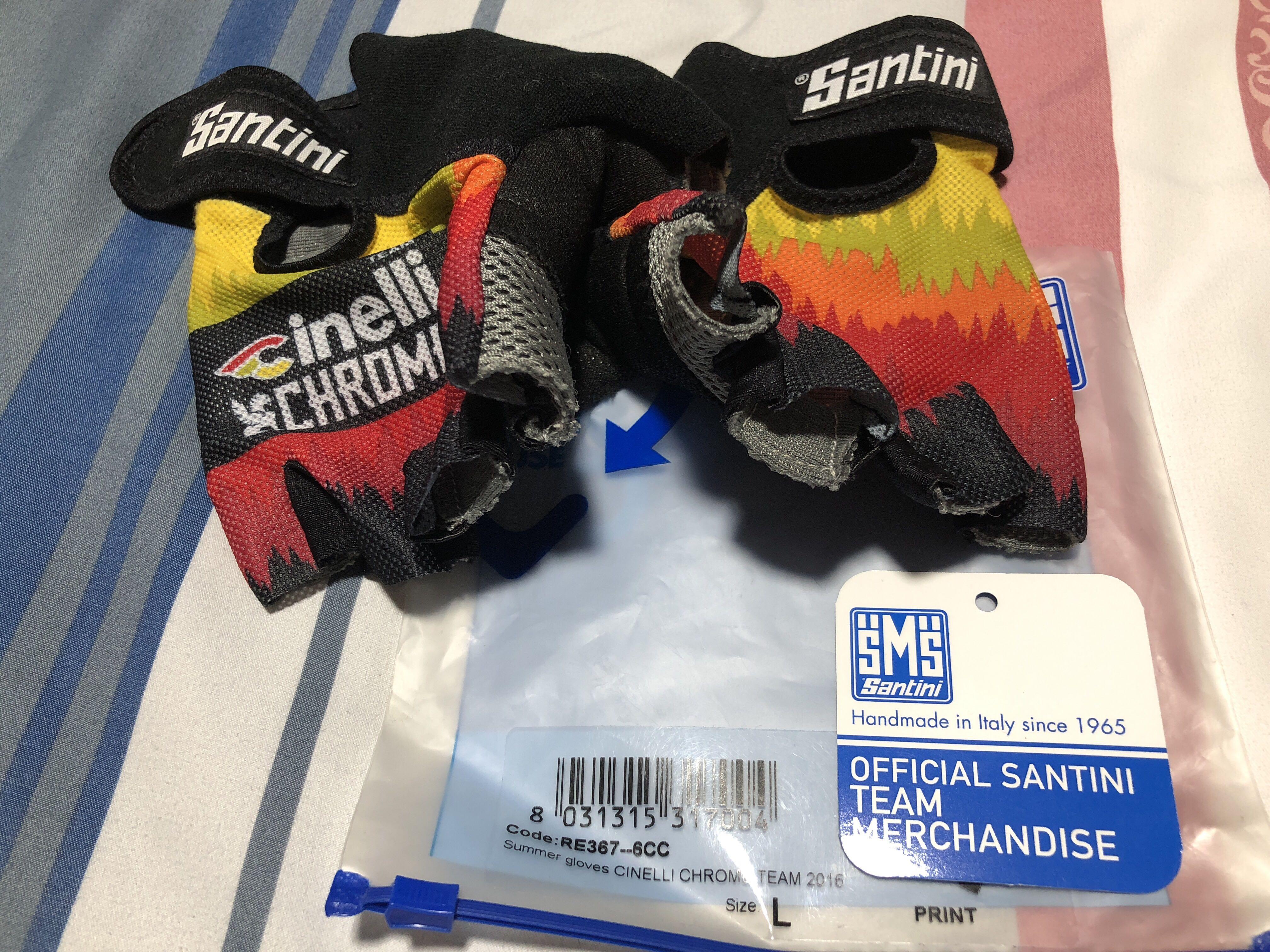 chrome cycling gloves