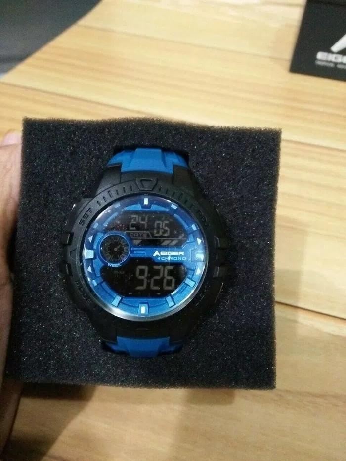 Eiger 2025 watch digital