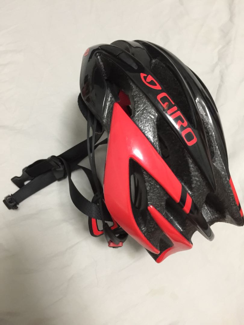Giro Bicycle Helmet, Sports Equipment, Bicycles & Parts, Parts