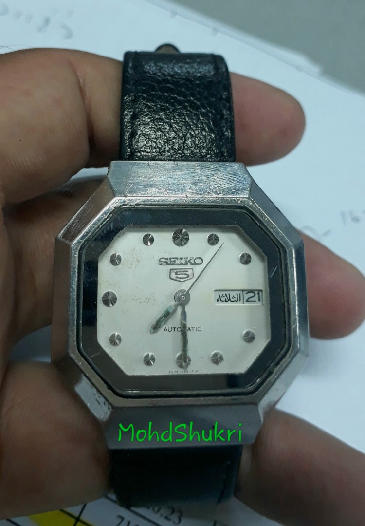 Jam Automatik, Men's Fashion, Watches & Accessories, Watches on Carousell