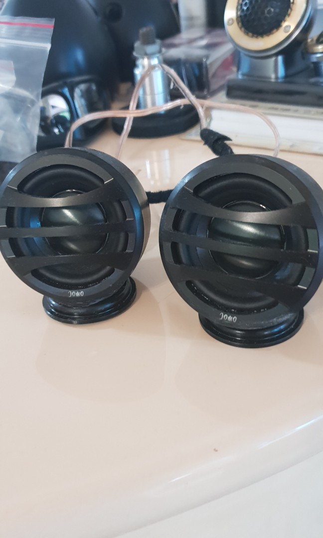 Jomo full range discount speaker