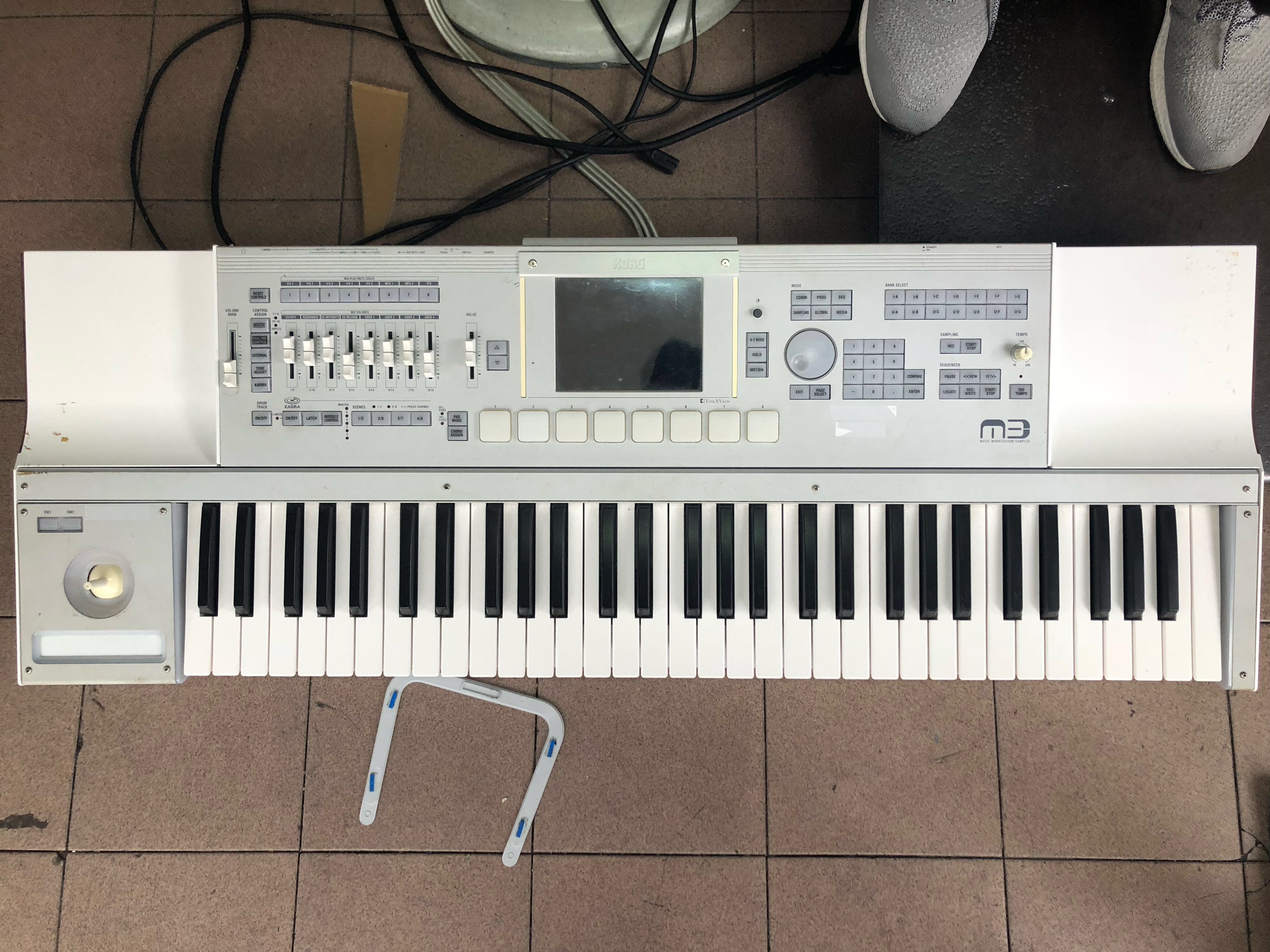 KORG M3-61 動作品 ジョイスティック黄ばみあり KORG M3-61 動作品