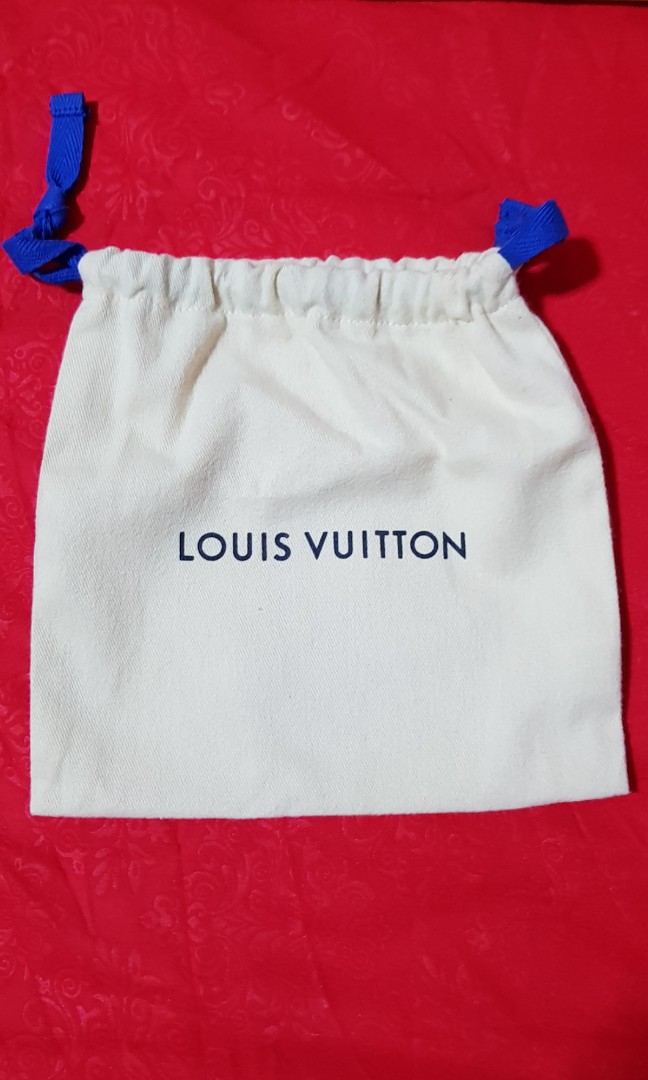 Louis vuitton best sale small dust bag