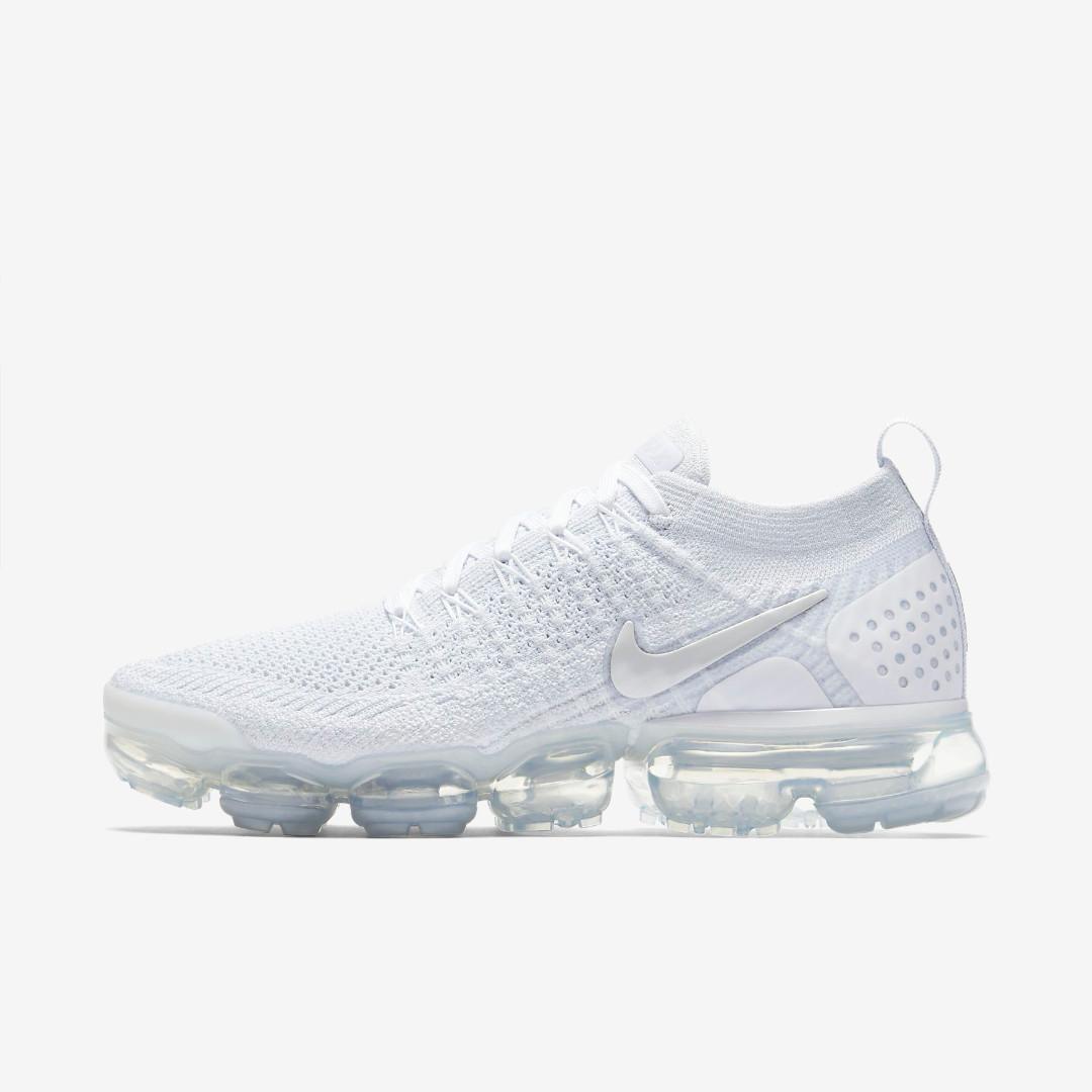 nike vapormax flyknit 2 triple white