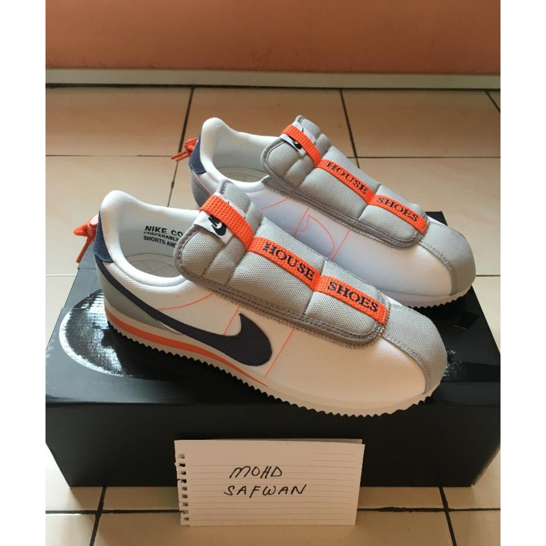 Nike house shoes price online
